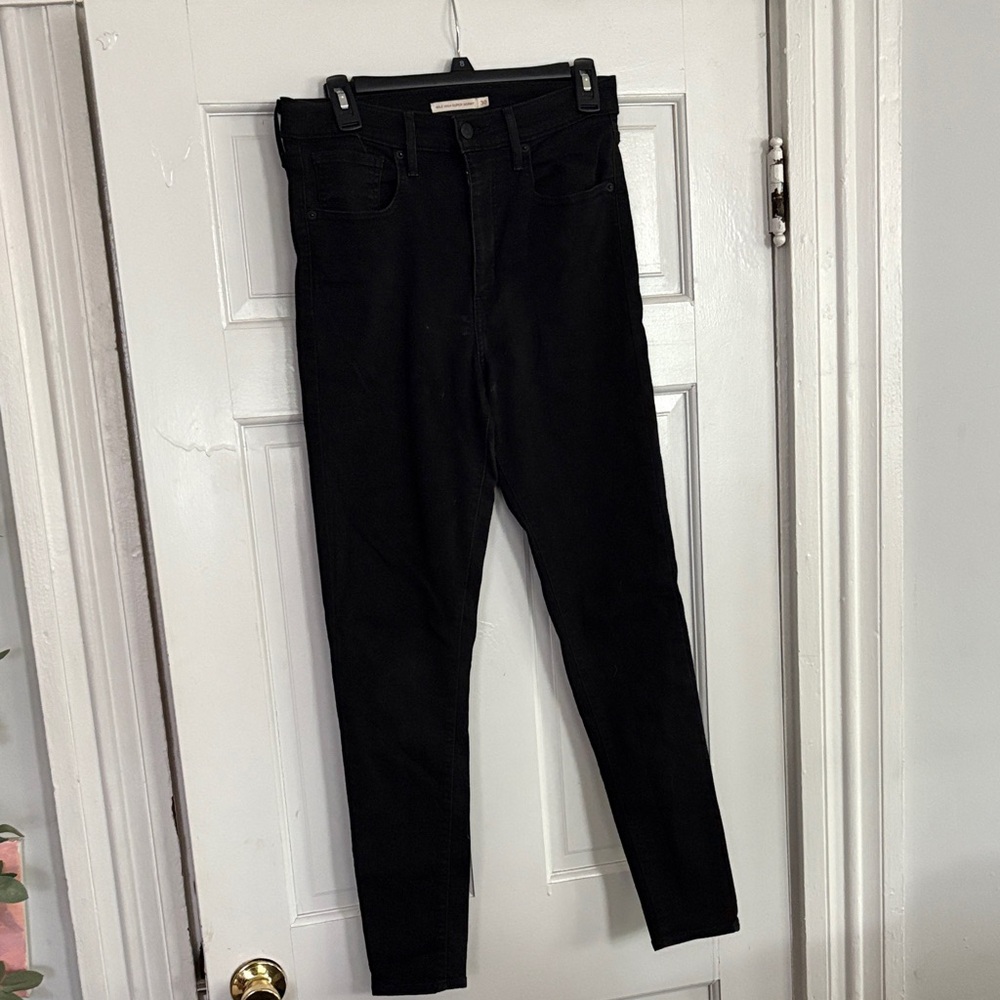 Levi's Women's Jet Black Skinny Jeans